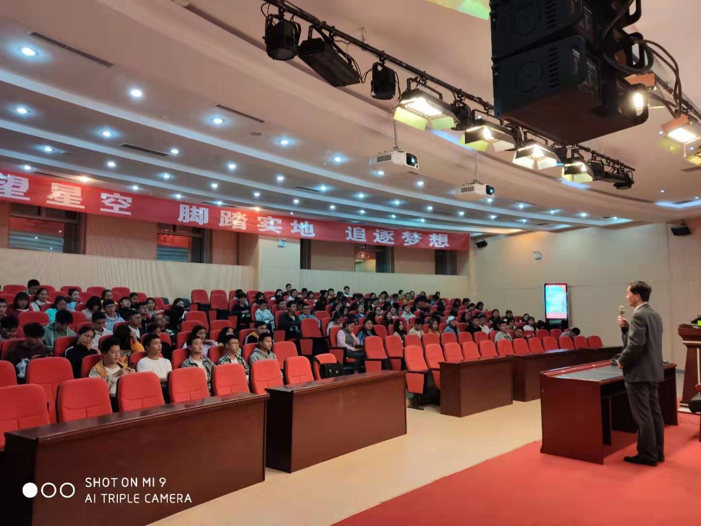 afa61ee0635a926cd8c8d408f217992